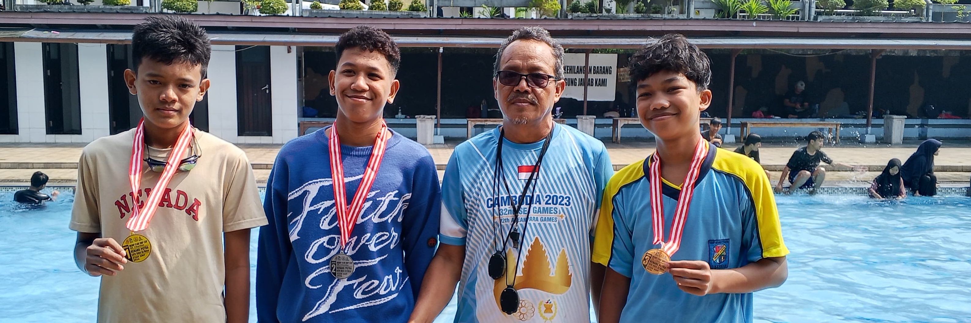 Juara 2 dan Juara 3 Renang O2SN Sub-Rayon Cikembar